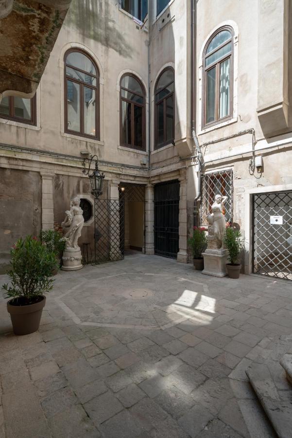 Venice Palace Tintoretto By Wonderful Italy Zewnętrze zdjęcie